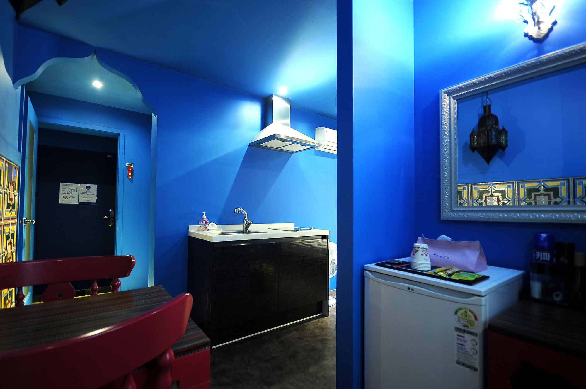 Hotel 1 Night 2 Days Jagalchi Пусан Екстериор снимка